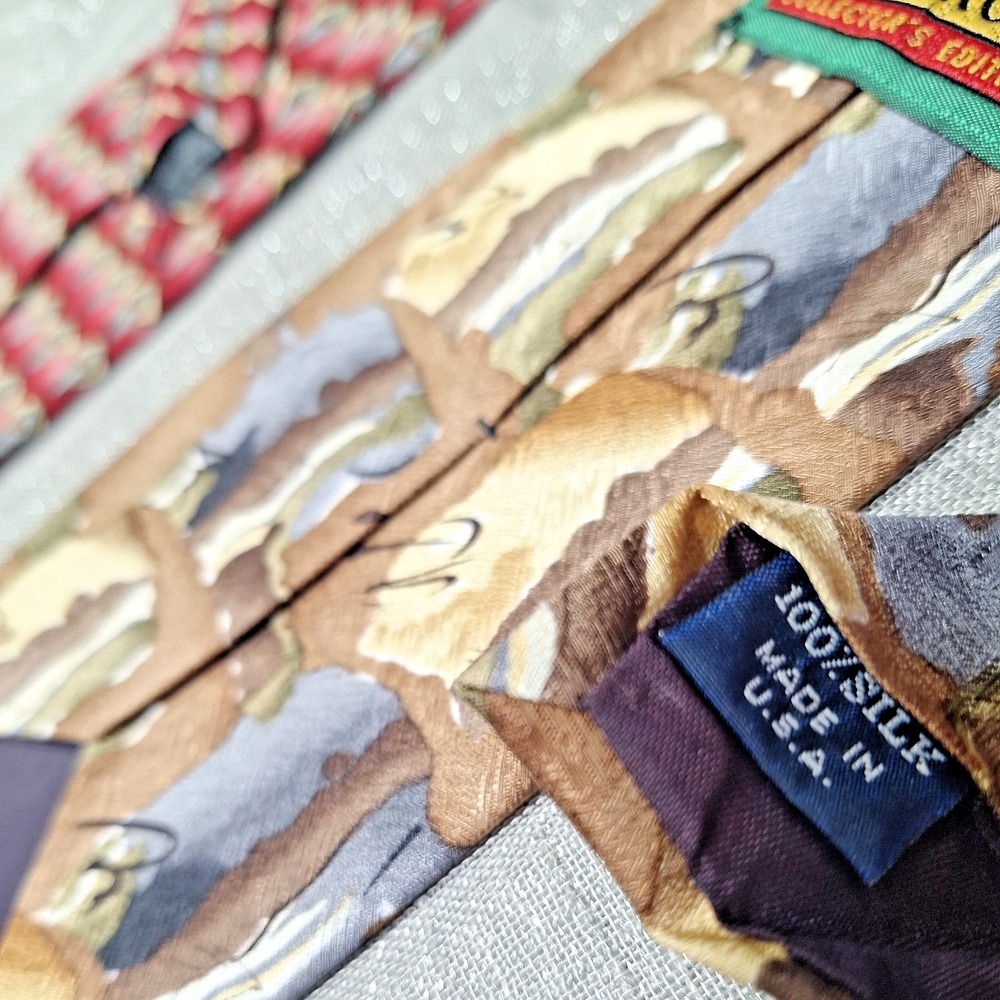 2 Jerry Garcia 100% Silk Tie Lot Red Brown Gray Abstract 1 Collectors 1990s Y2K - Picture 4 of 7